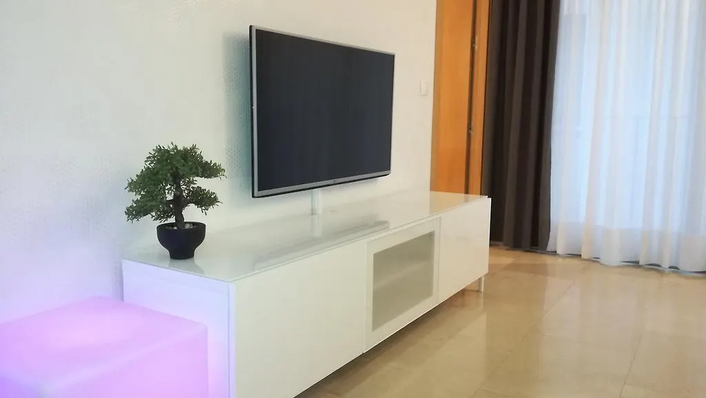 Romàntic Villa Jessica Figueras